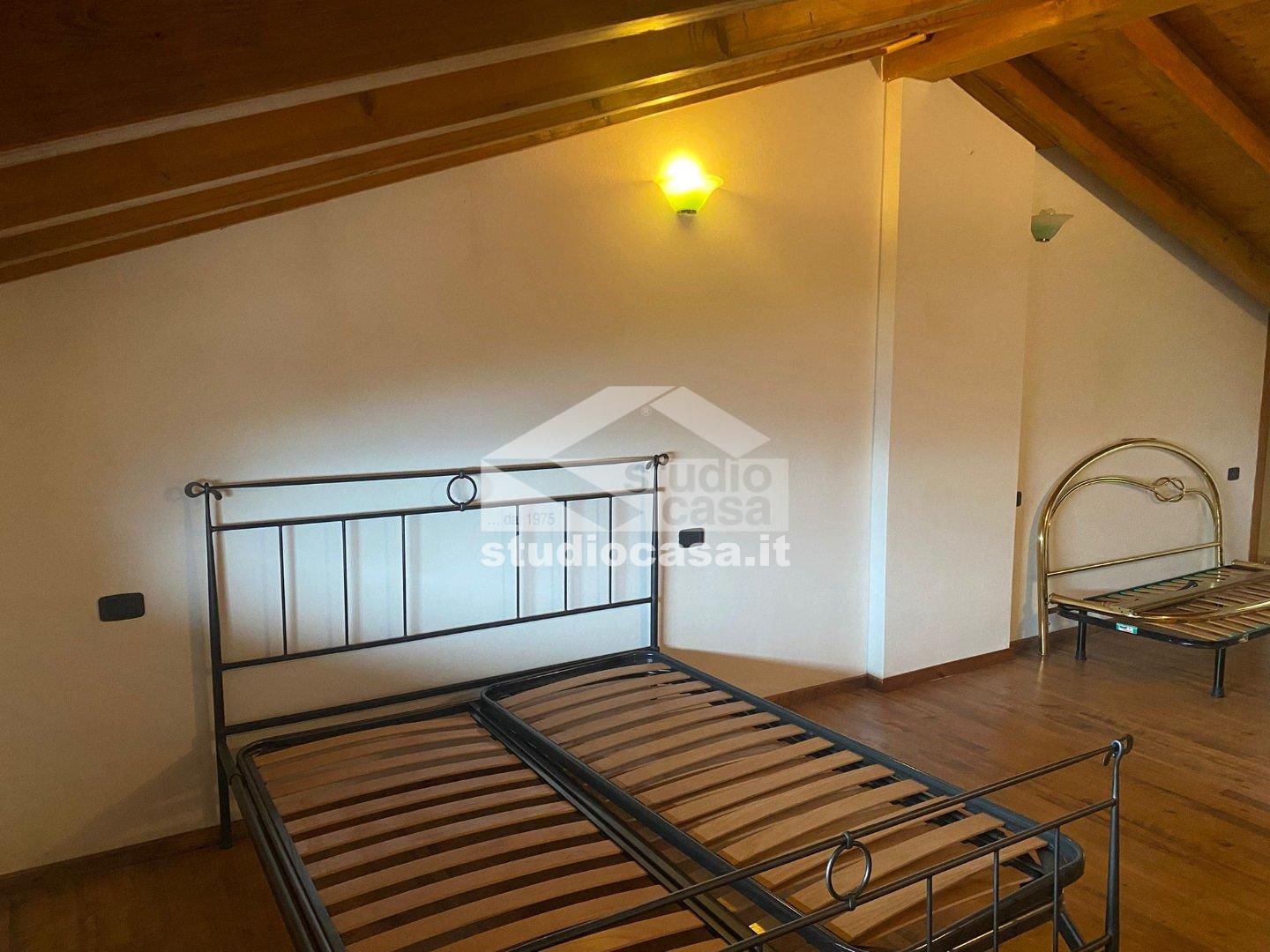 Appartamento in vendita a Costa Serina