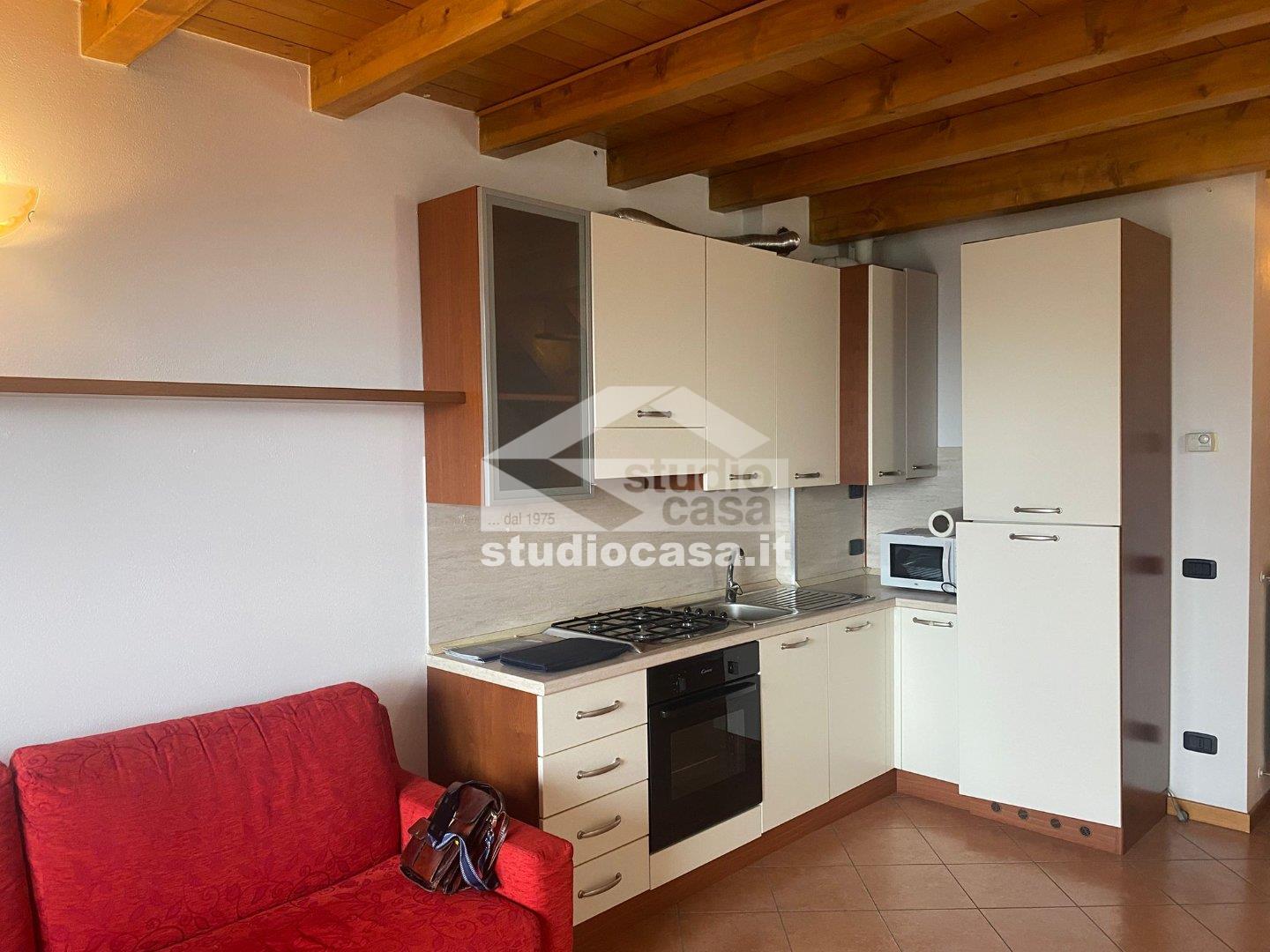 Appartamento in vendita a Costa Serina