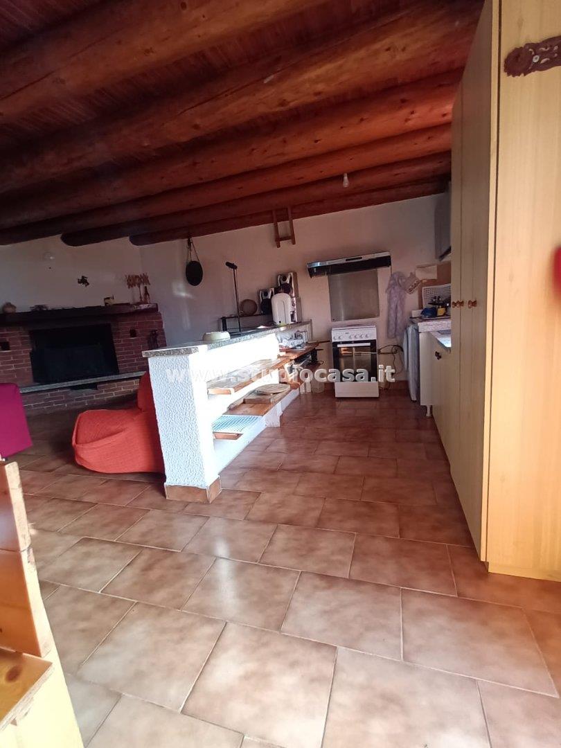 Casale in vendita a San Giovanni Bianco