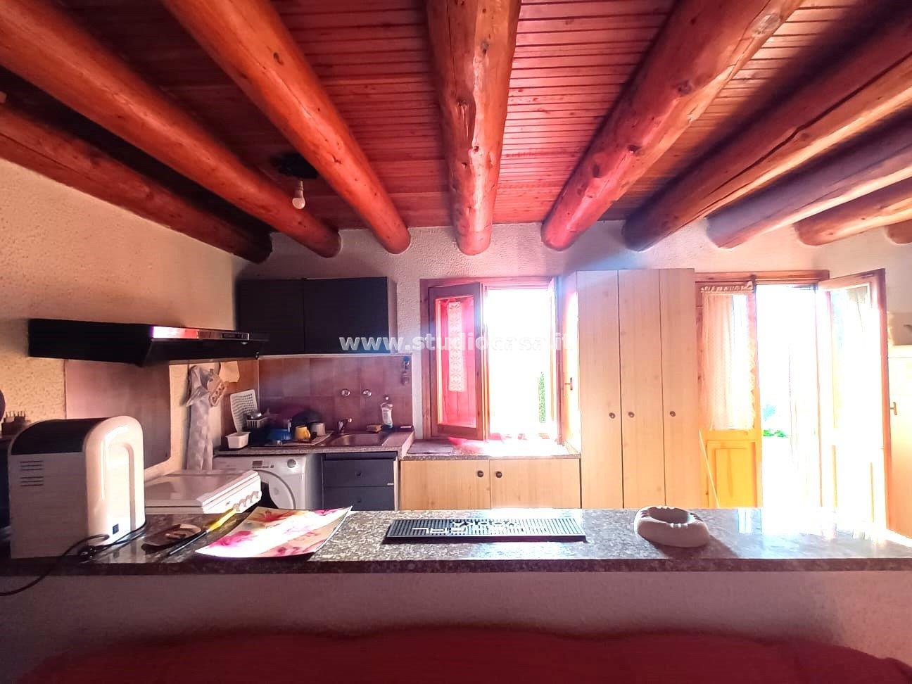 Casale in vendita a San Giovanni Bianco