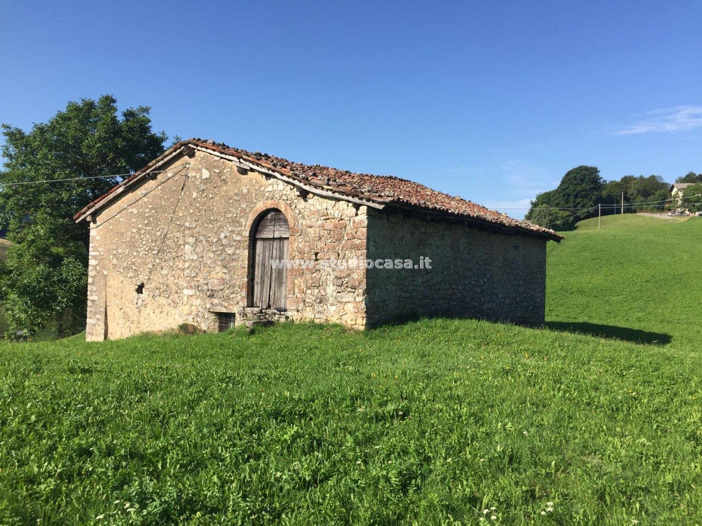 Casa Rustica in vendita a Zogno