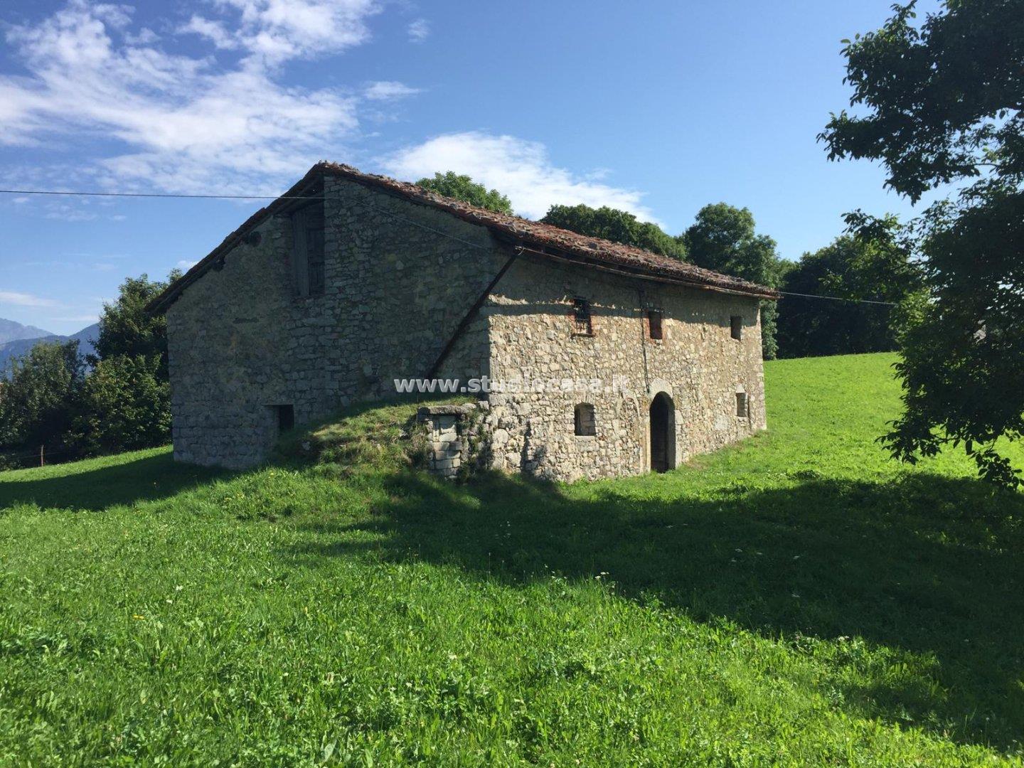 Casa Rustica in vendita a Zogno