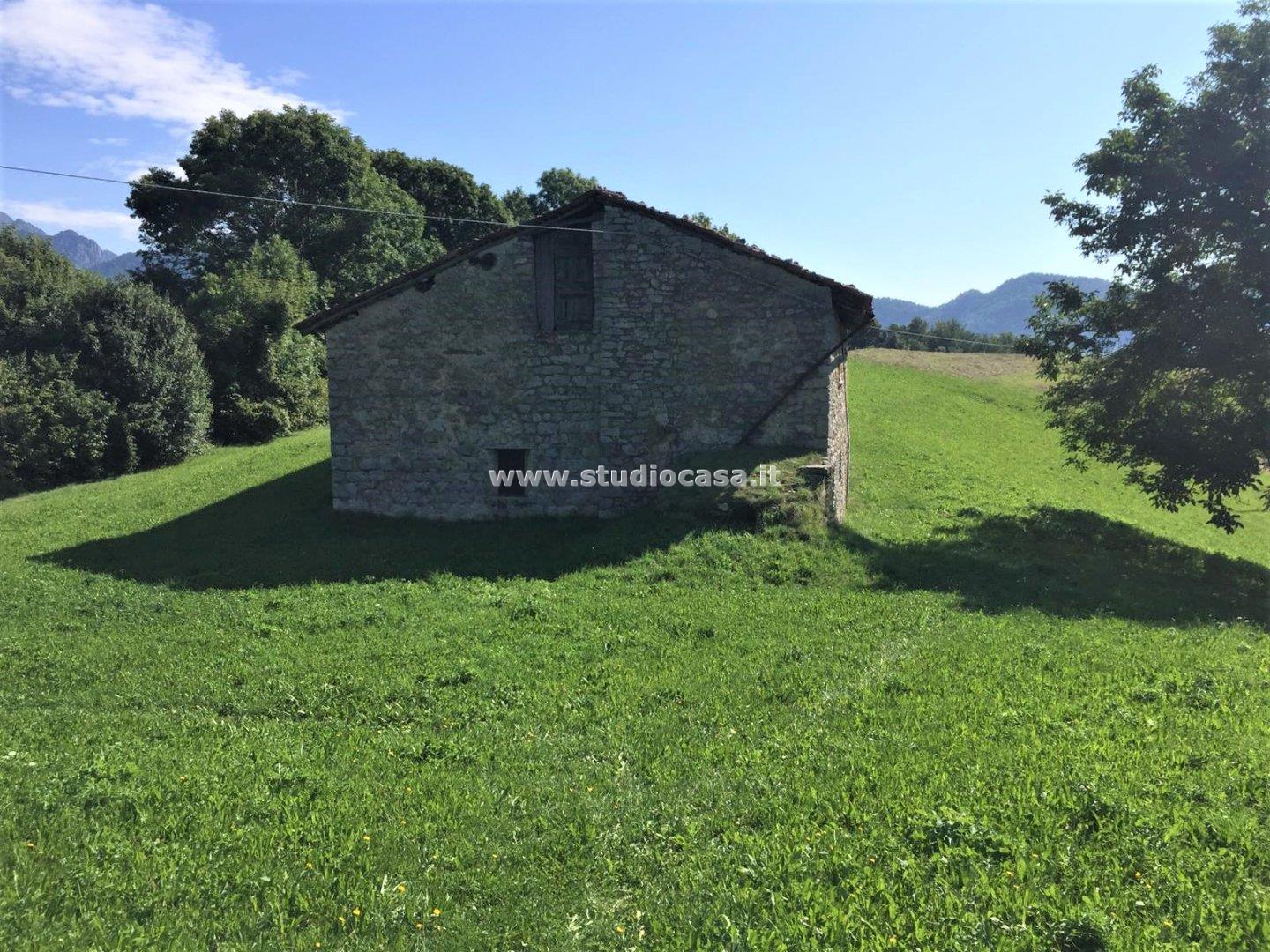 Casa Rustica in vendita a Zogno