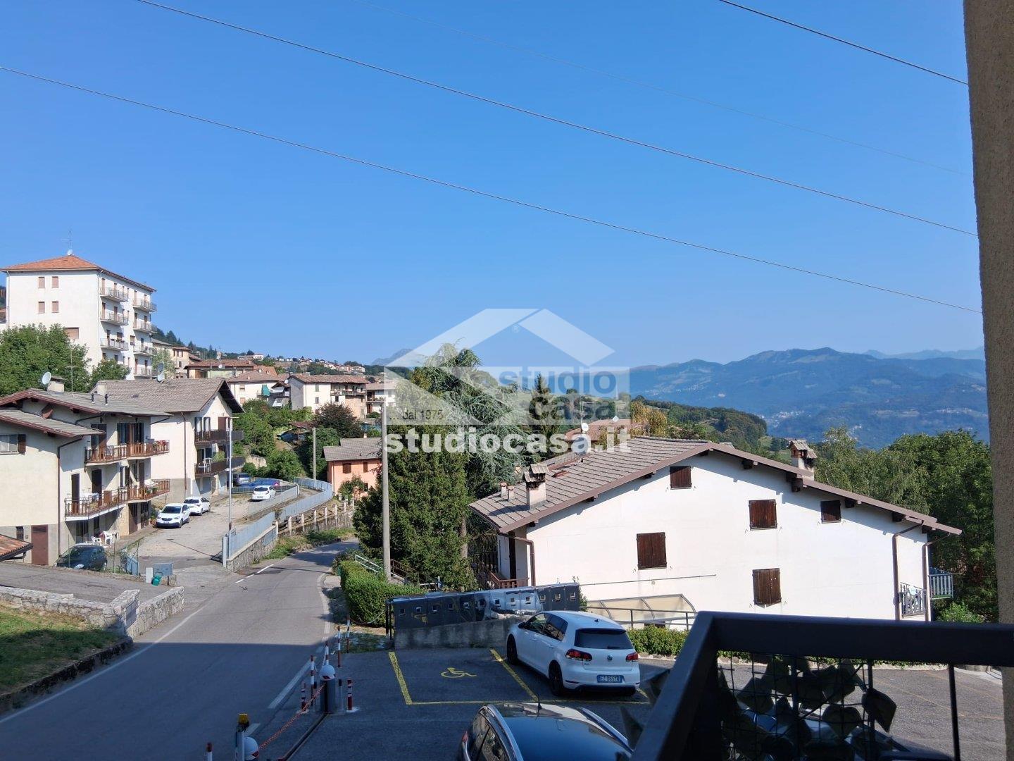 Appartamento in vendita a Roncola