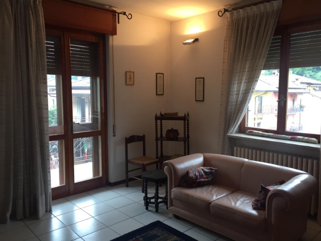 Appartamento in vendita a Val Brembilla