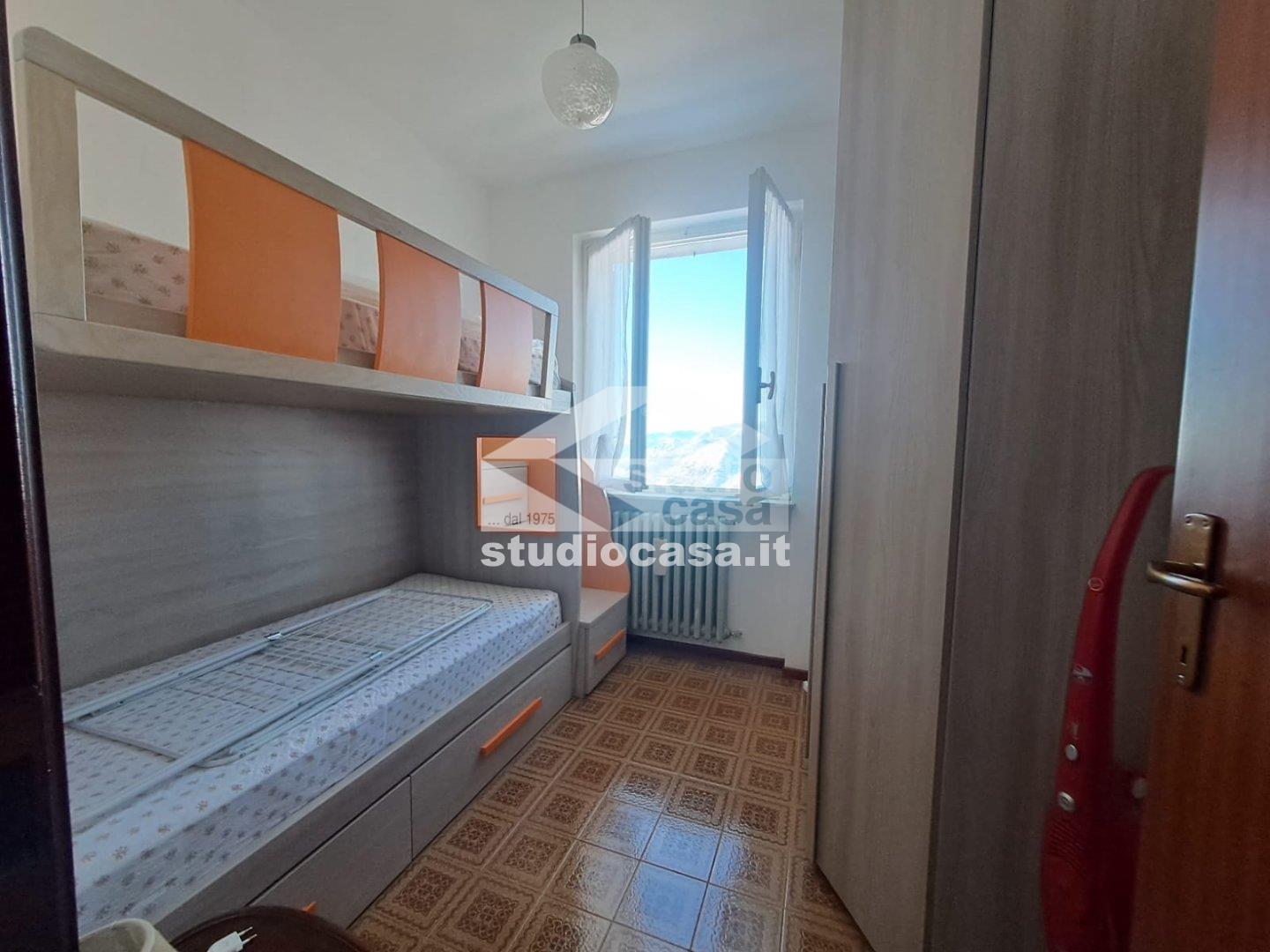 Villa a schiera di testa in vendita a Costa Serina