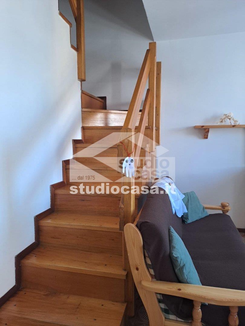 Villa a schiera di testa in vendita a Costa Serina