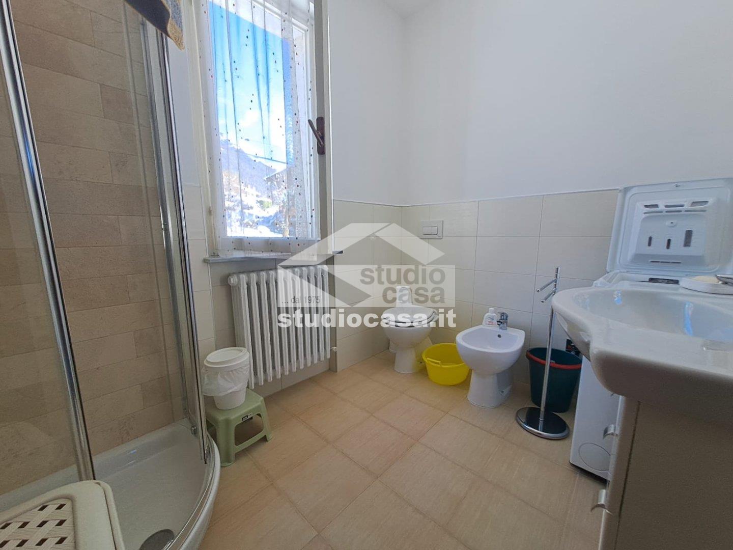 Villa a schiera di testa in vendita a Costa Serina