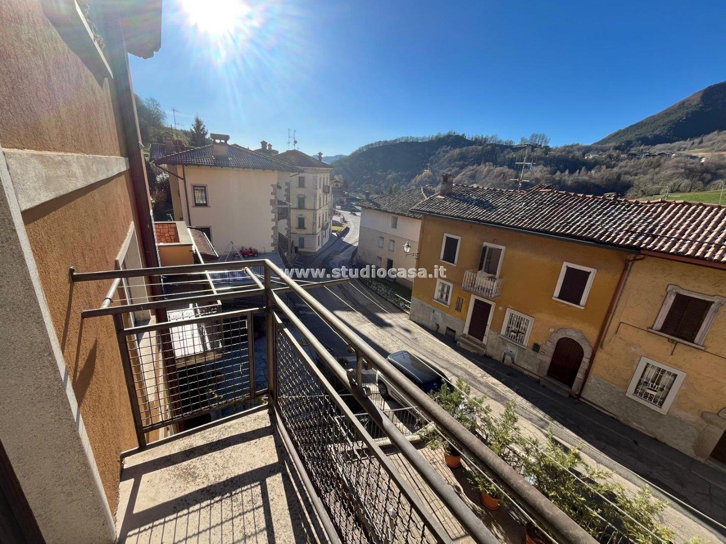 Appartamento in vendita a Serina