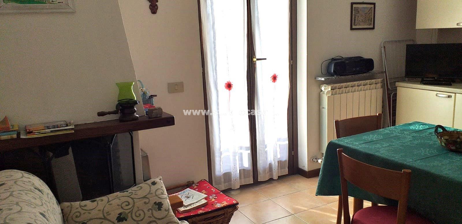 Appartamento in vendita a Dossena