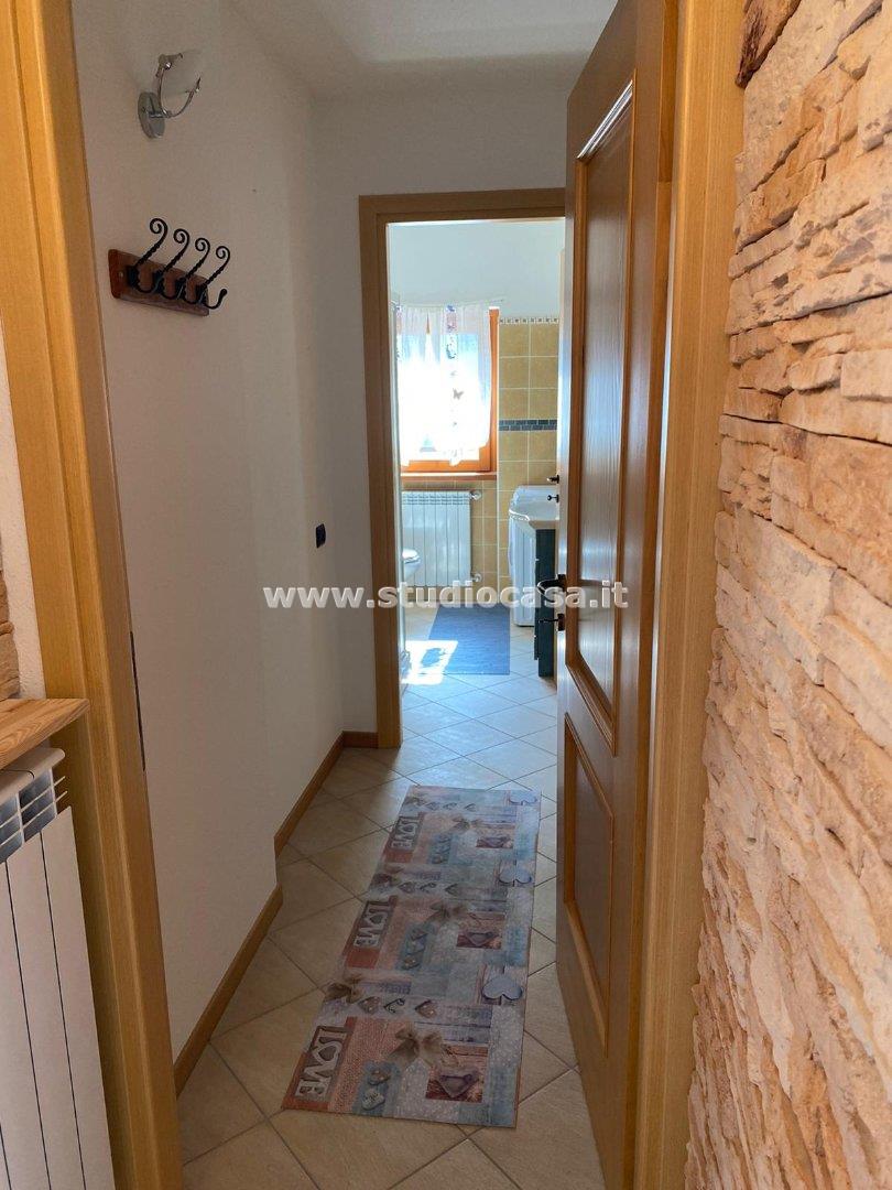 Appartamento in vendita a Carona