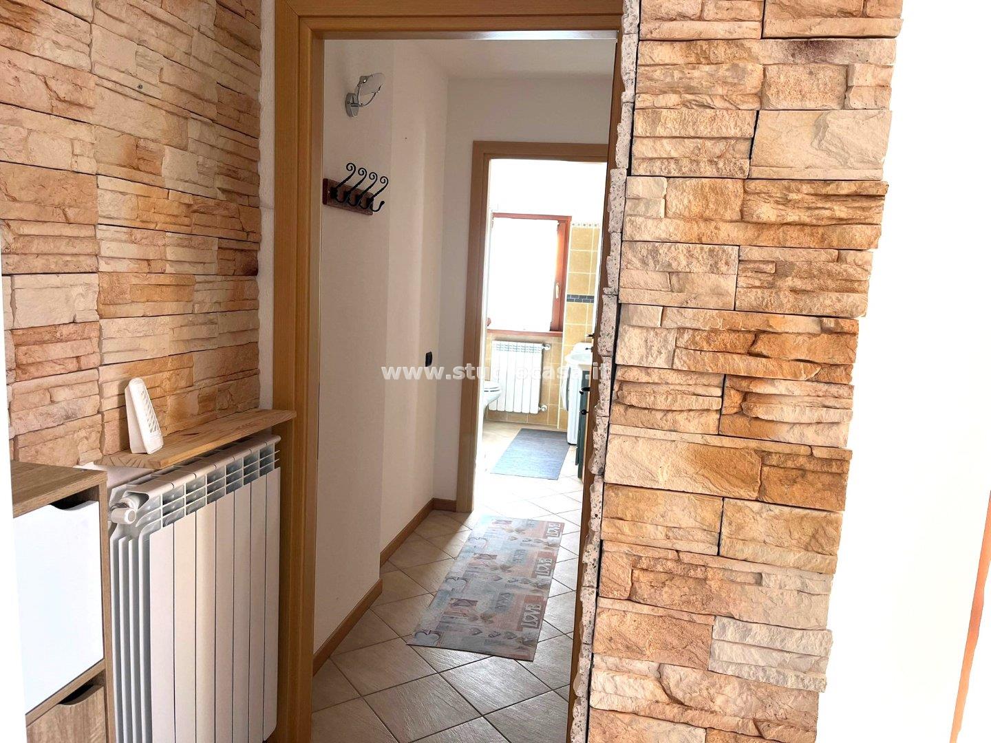 Appartamento in vendita a Carona