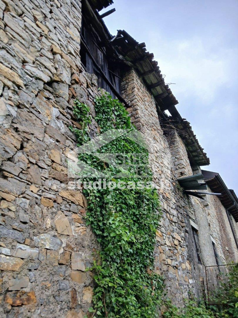 Casa Rustica in vendita a Rota d