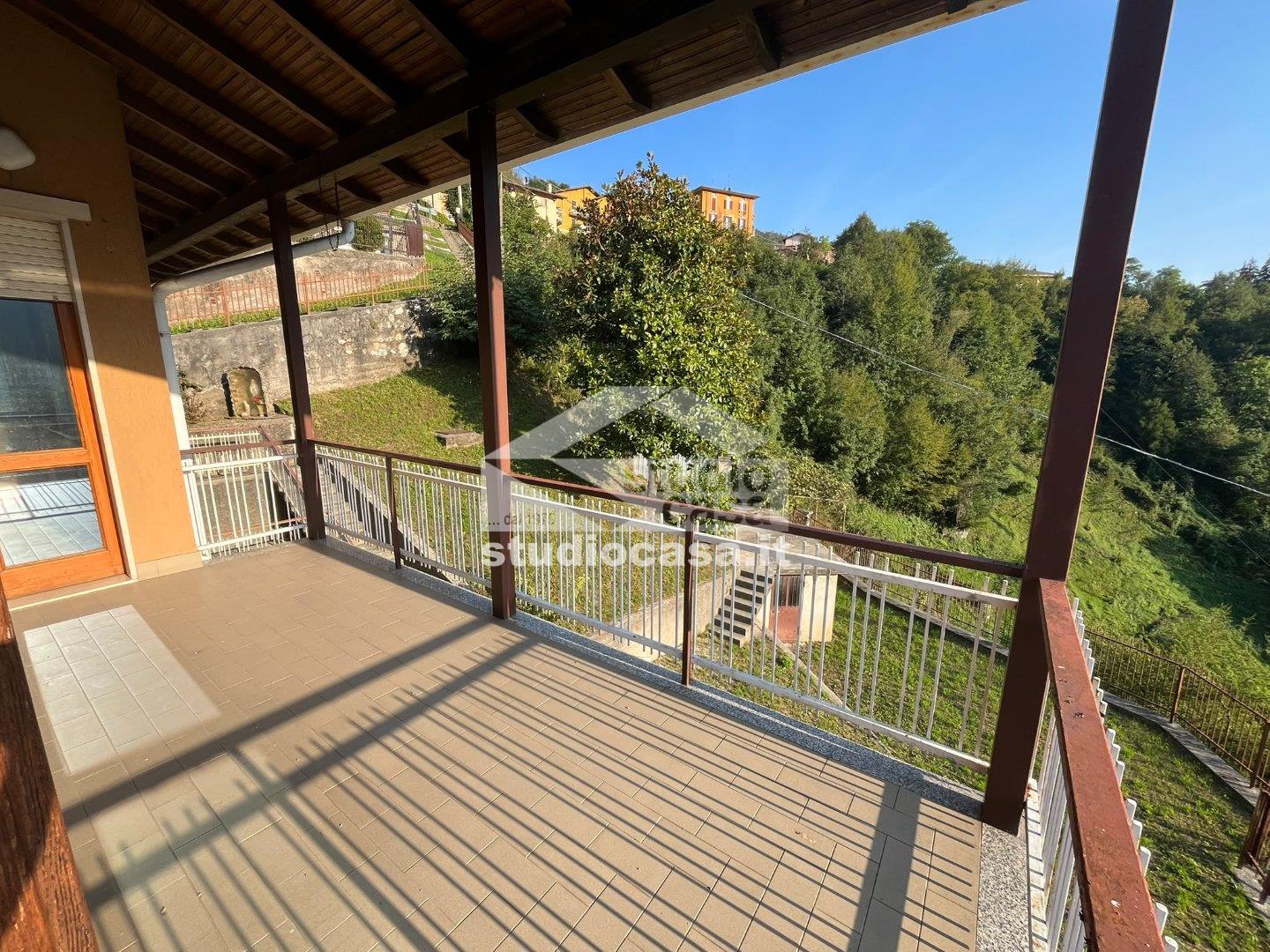 Villa Unifamiliare in vendita a San Pellegrino Terme