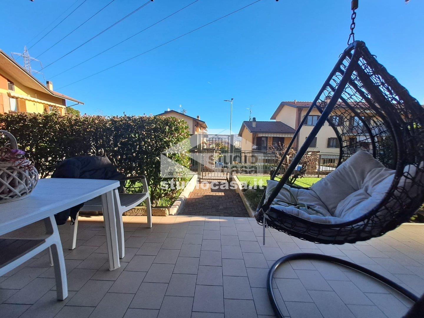 Appartamento in vendita a Brembate di Sopra