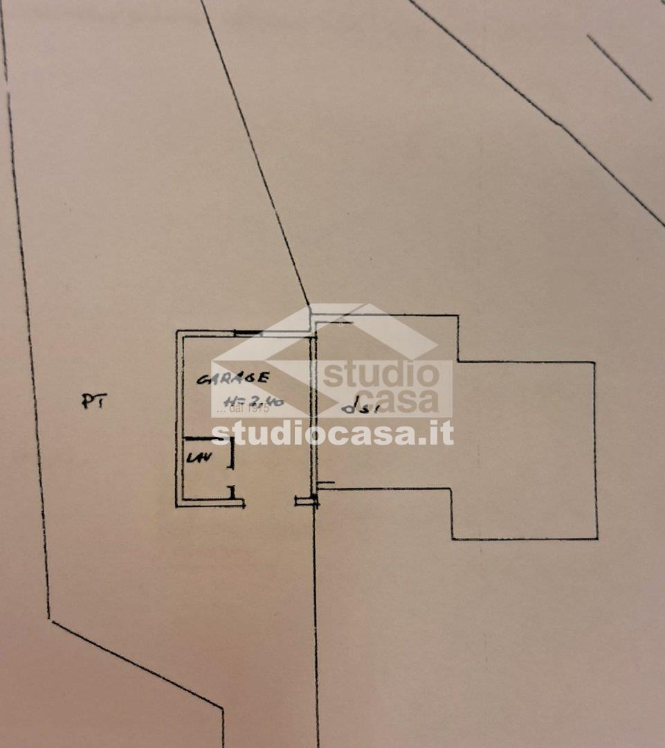 Villa a schiera di testa in vendita a Costa Serina