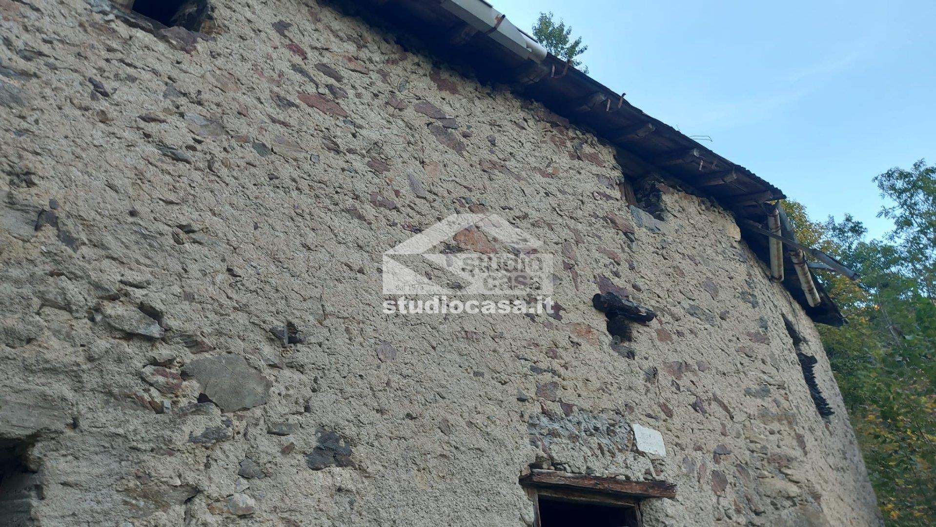 Casa Rustica in vendita a Valtorta