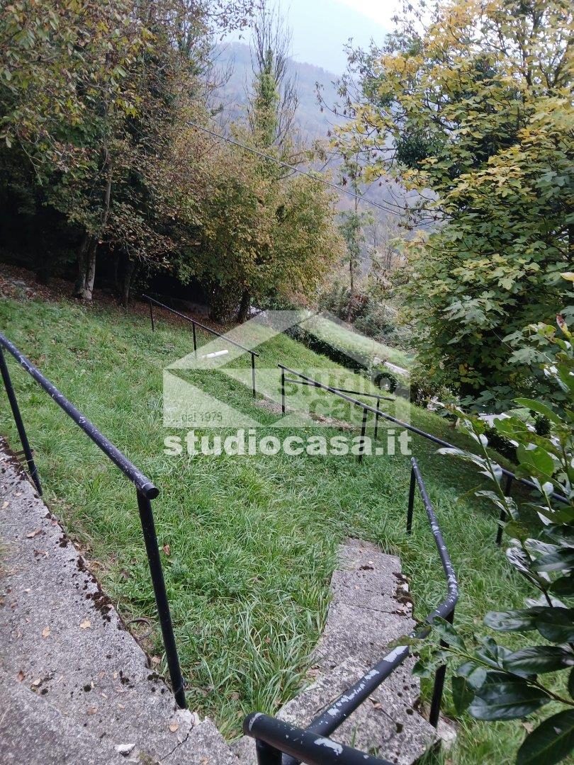 Villa Unifamiliare in vendita a Costa Serina