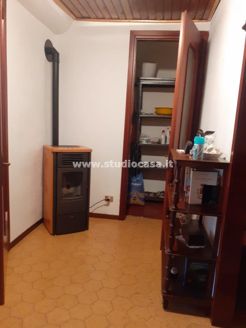 Appartamento in vendita a Oltre il Colle