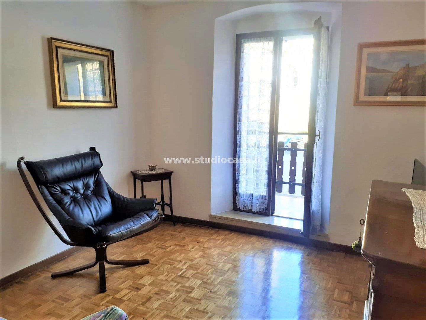 Appartamento in vendita a Oltre il Colle