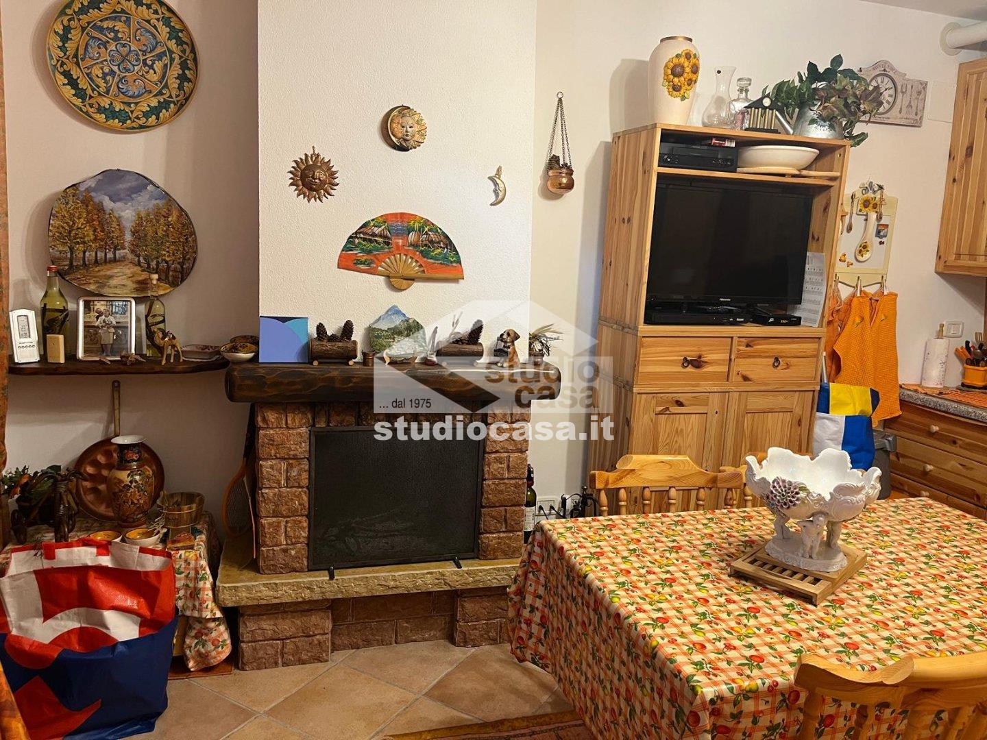 Appartamento in vendita a Lenna