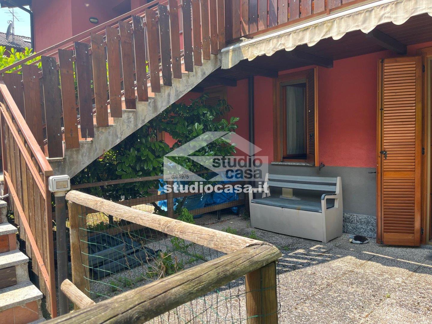 Appartamento in vendita a Lenna