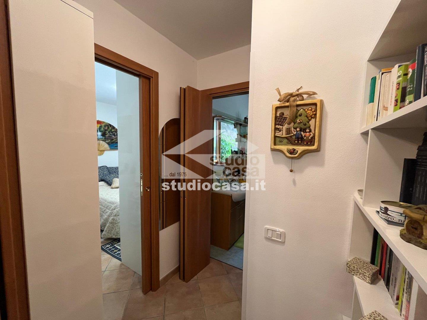 Appartamento in vendita a Lenna