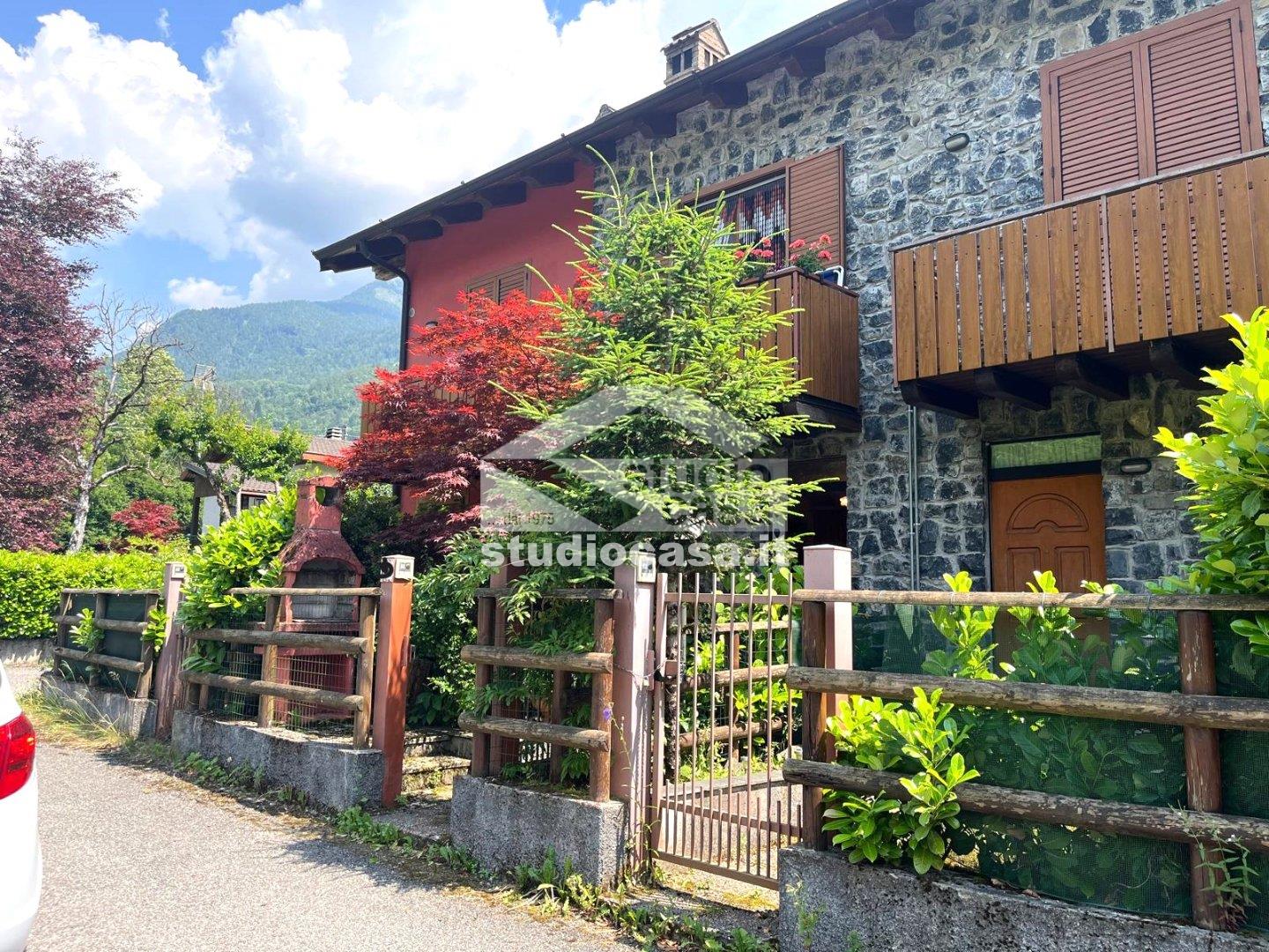 Appartamento in vendita a Lenna