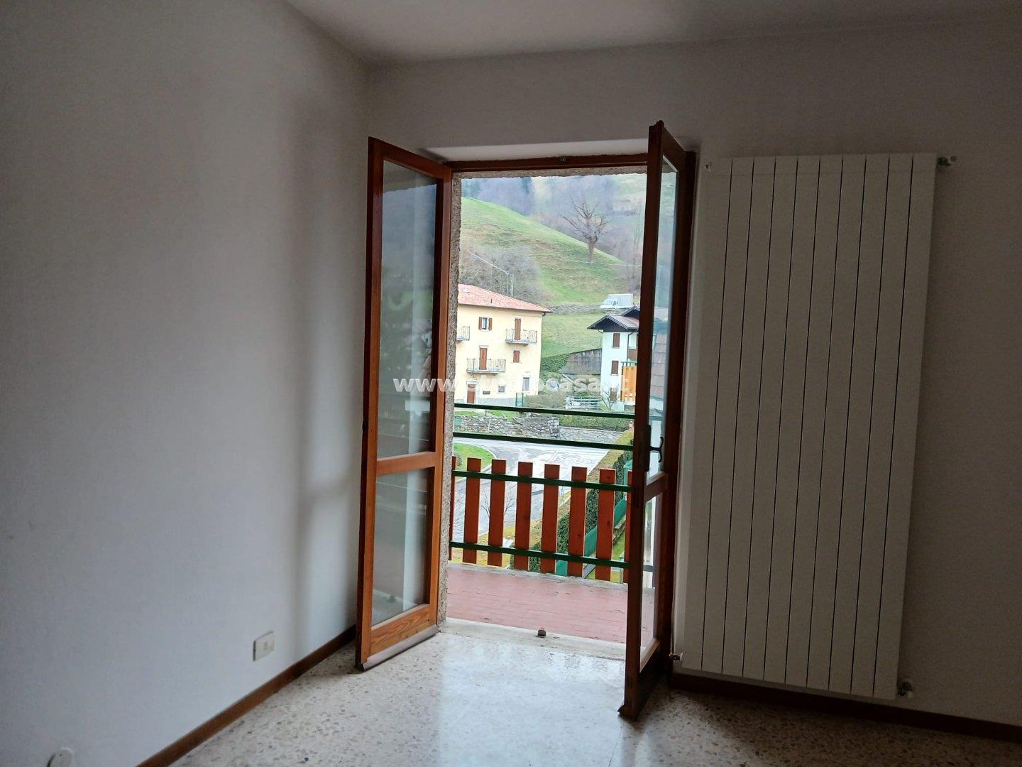 Appartamento in vendita a Serina