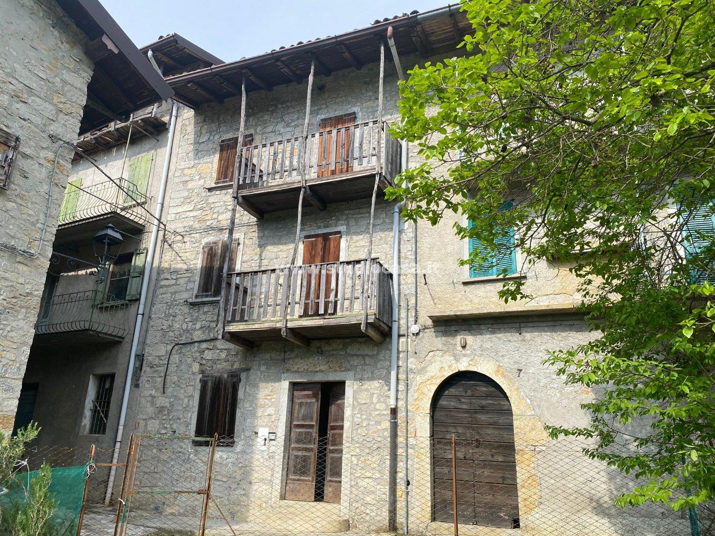 Terratetto in vendita a Zogno