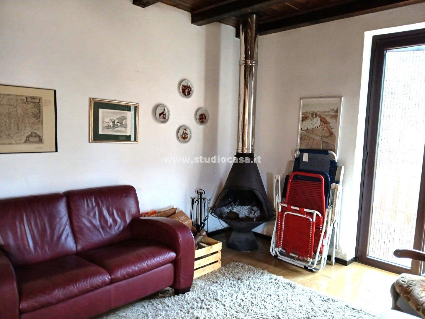 Appartamento in vendita a Costa Serina