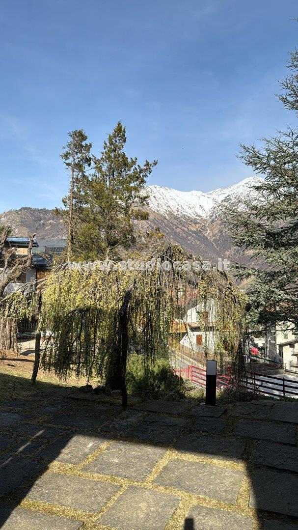 Villa Unifamiliare in vendita a Oltre il Colle