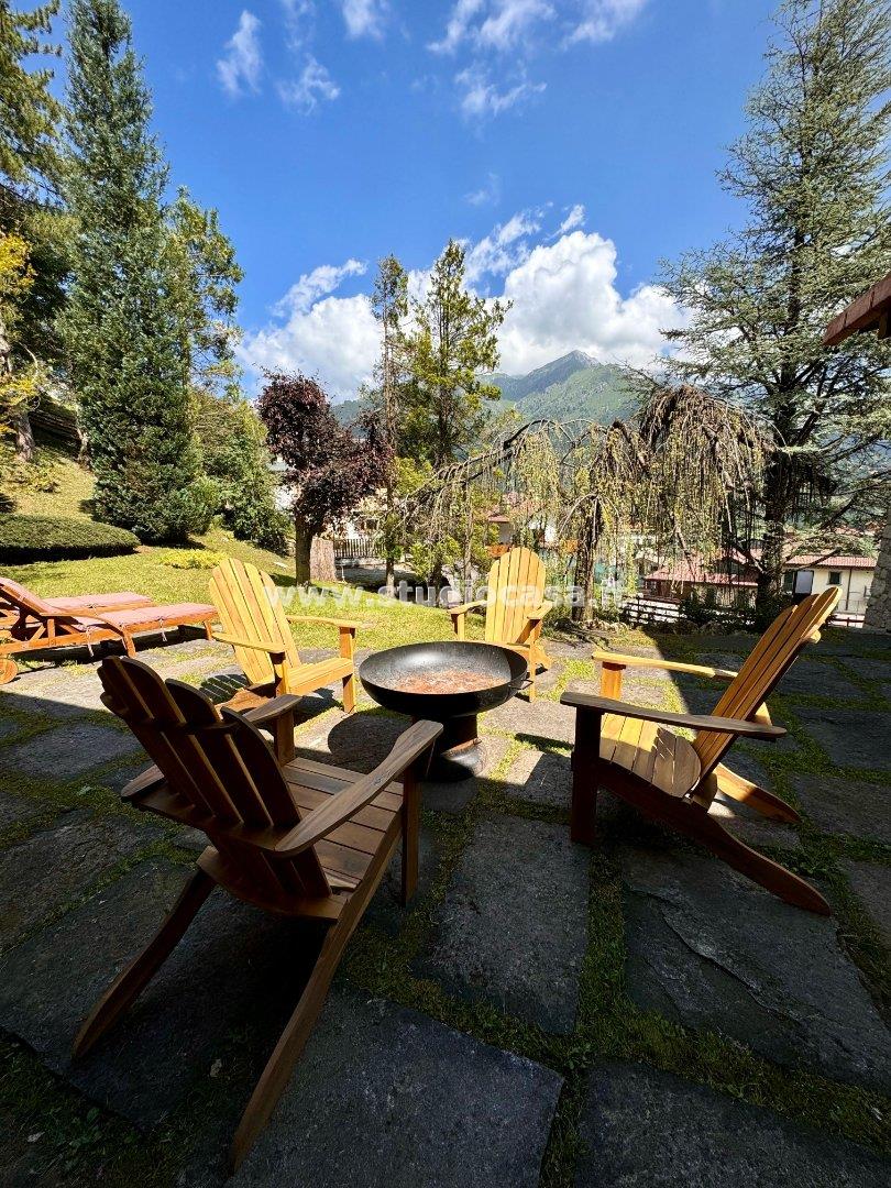 Villa Unifamiliare in vendita a Oltre il Colle