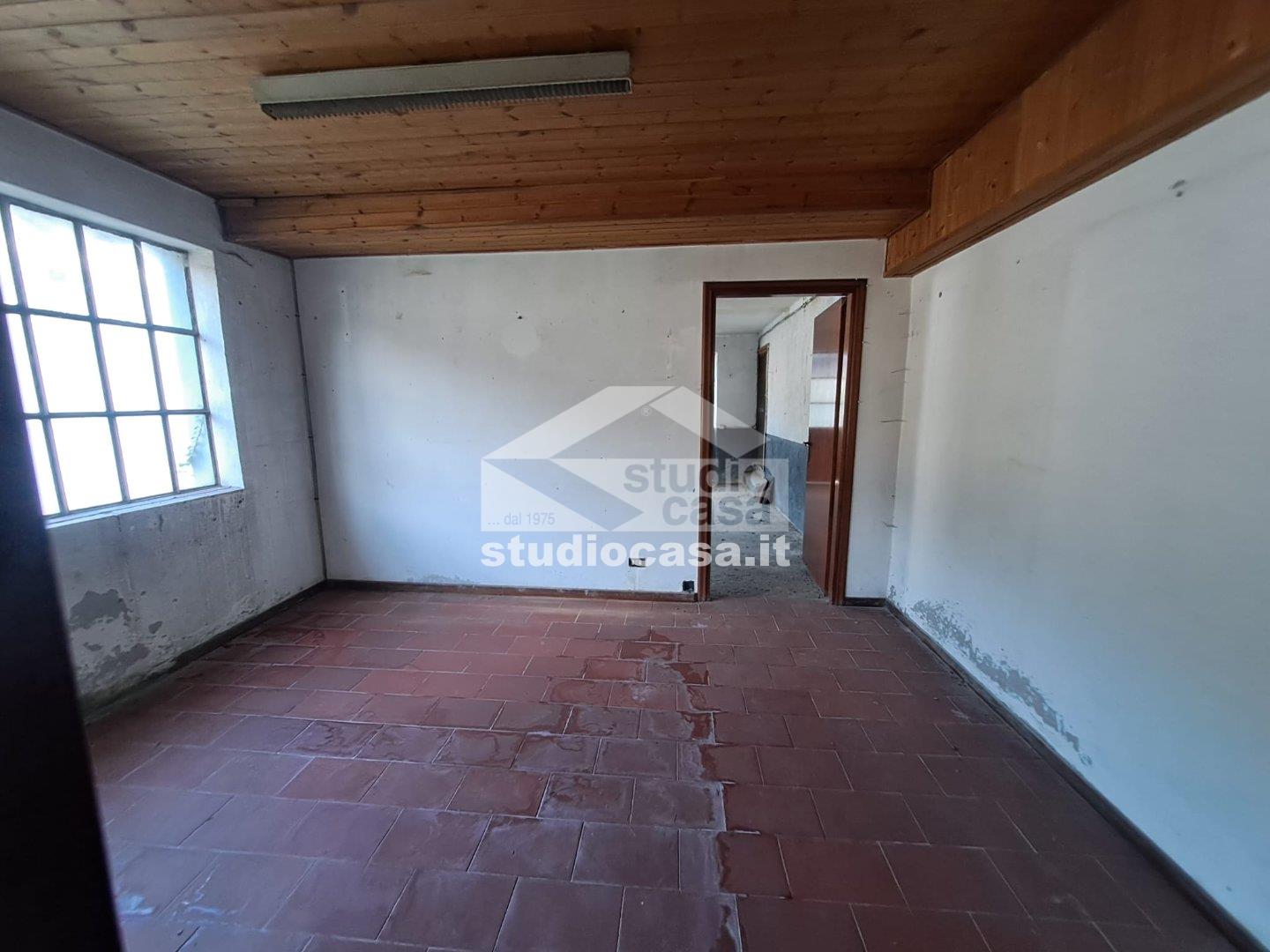 Casa Bifamiliare in vendita a Val Brembilla