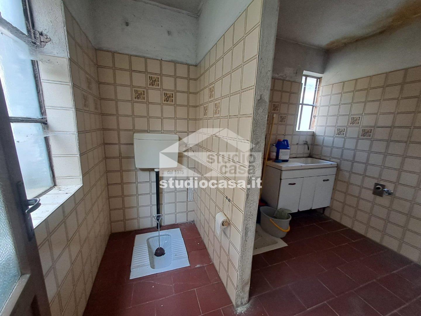 Casa Bifamiliare in vendita a Val Brembilla