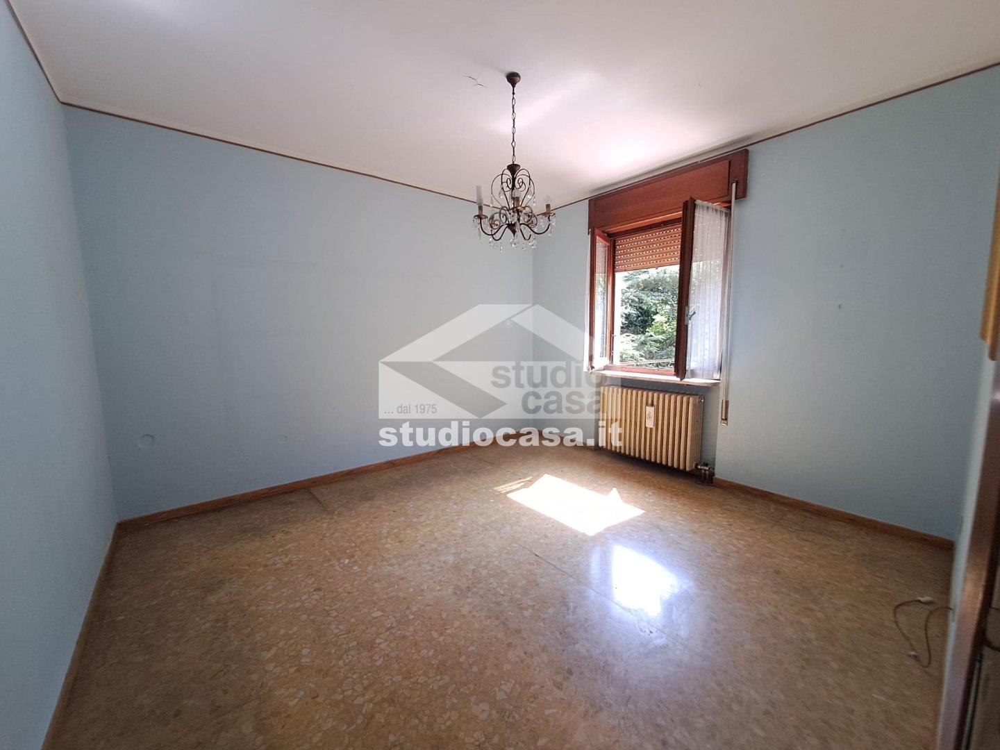 Casa Bifamiliare in vendita a Val Brembilla