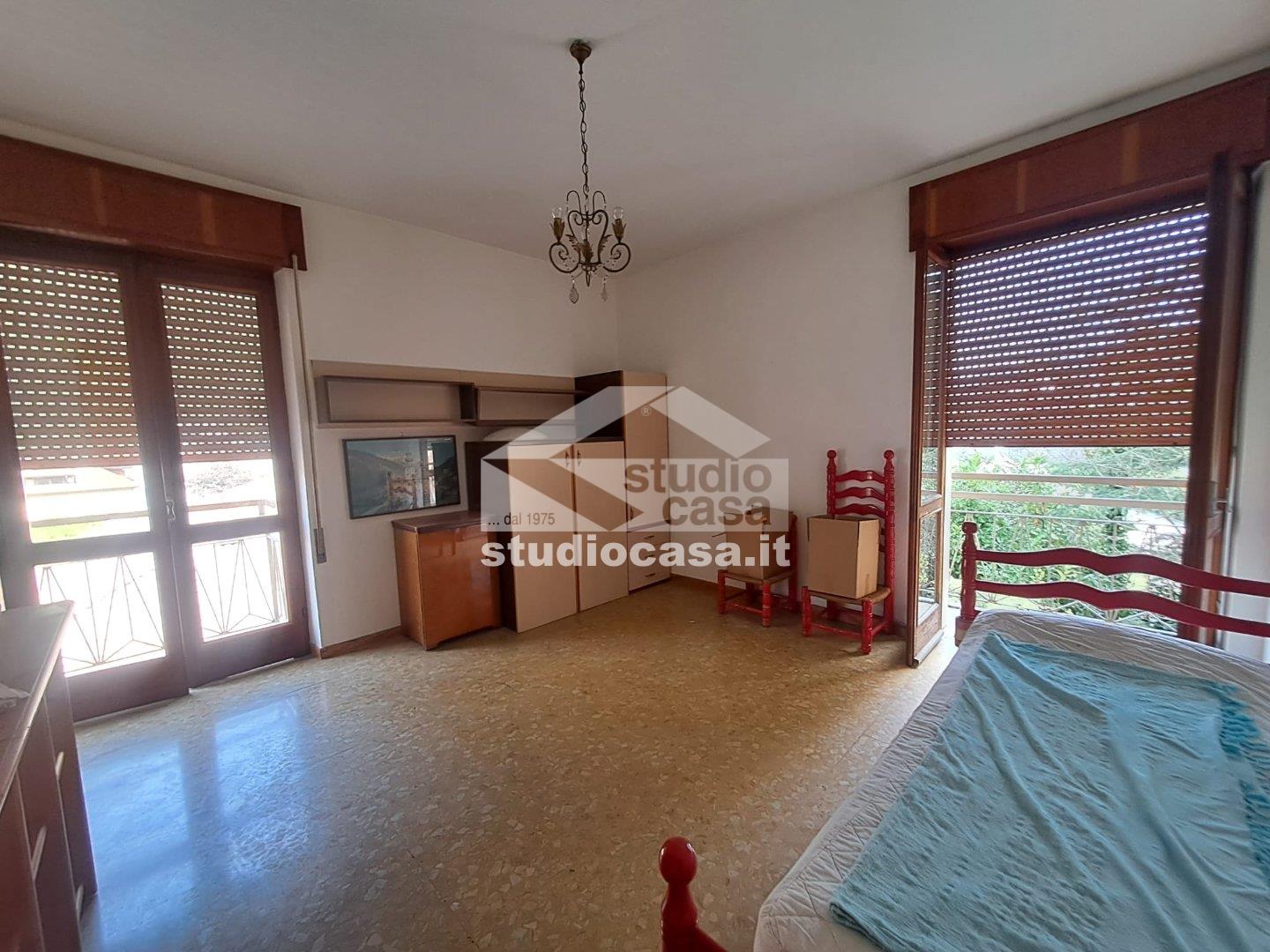 Casa Bifamiliare in vendita a Val Brembilla
