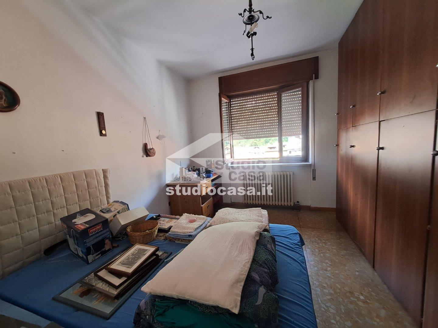 Casa Bifamiliare in vendita a Val Brembilla