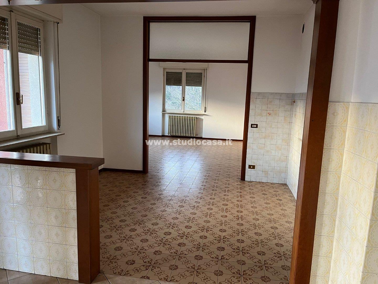 Villa Bifamiliare in vendita a Val Brembilla