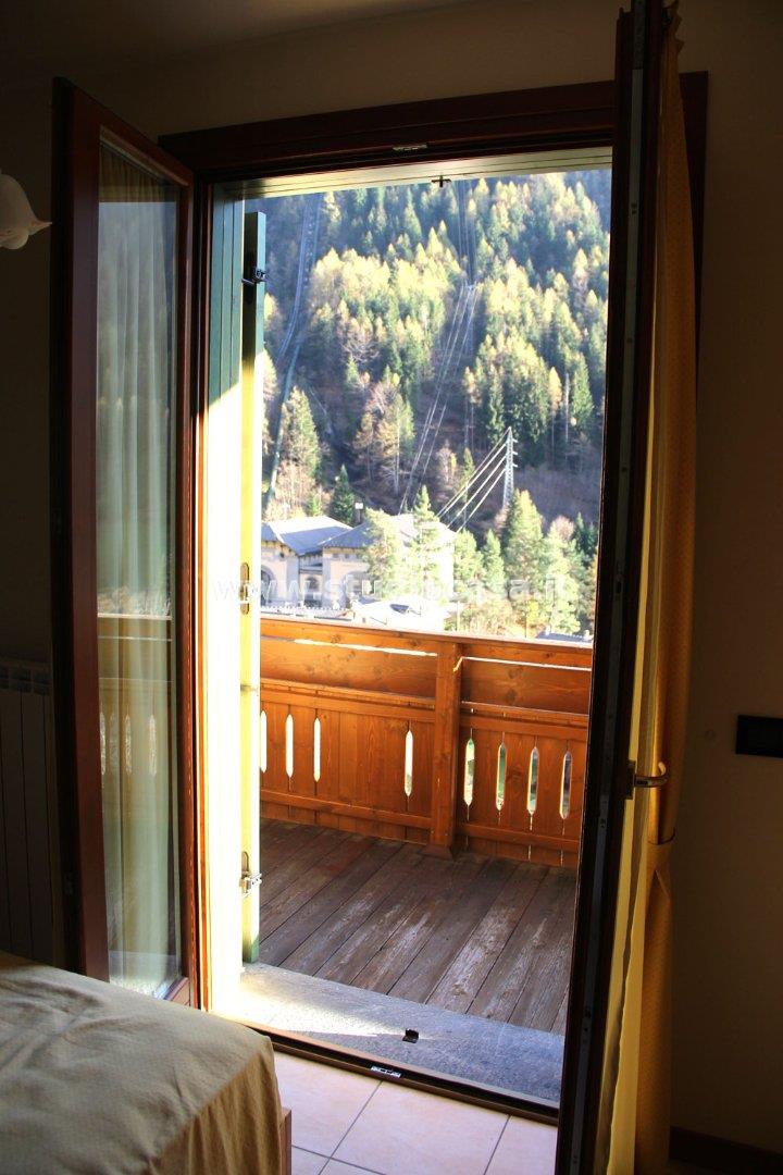 Appartamento in vendita a Carona