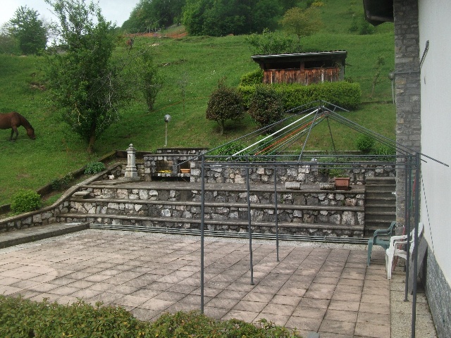 Appartamento in vendita a Algua