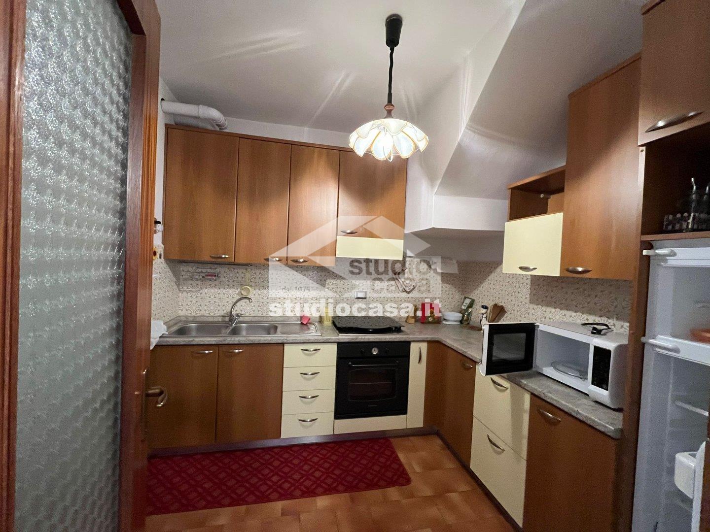 Villa a schiera di testa in vendita a Costa Serina