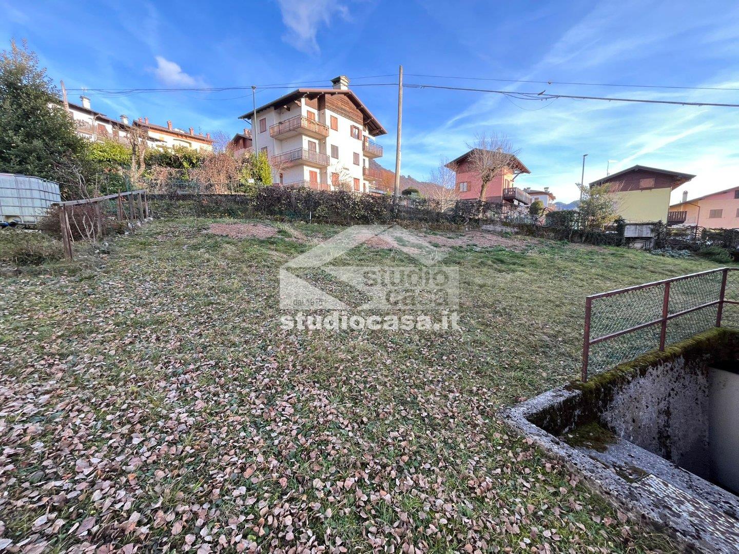 Villa a schiera di testa in vendita a Costa Serina