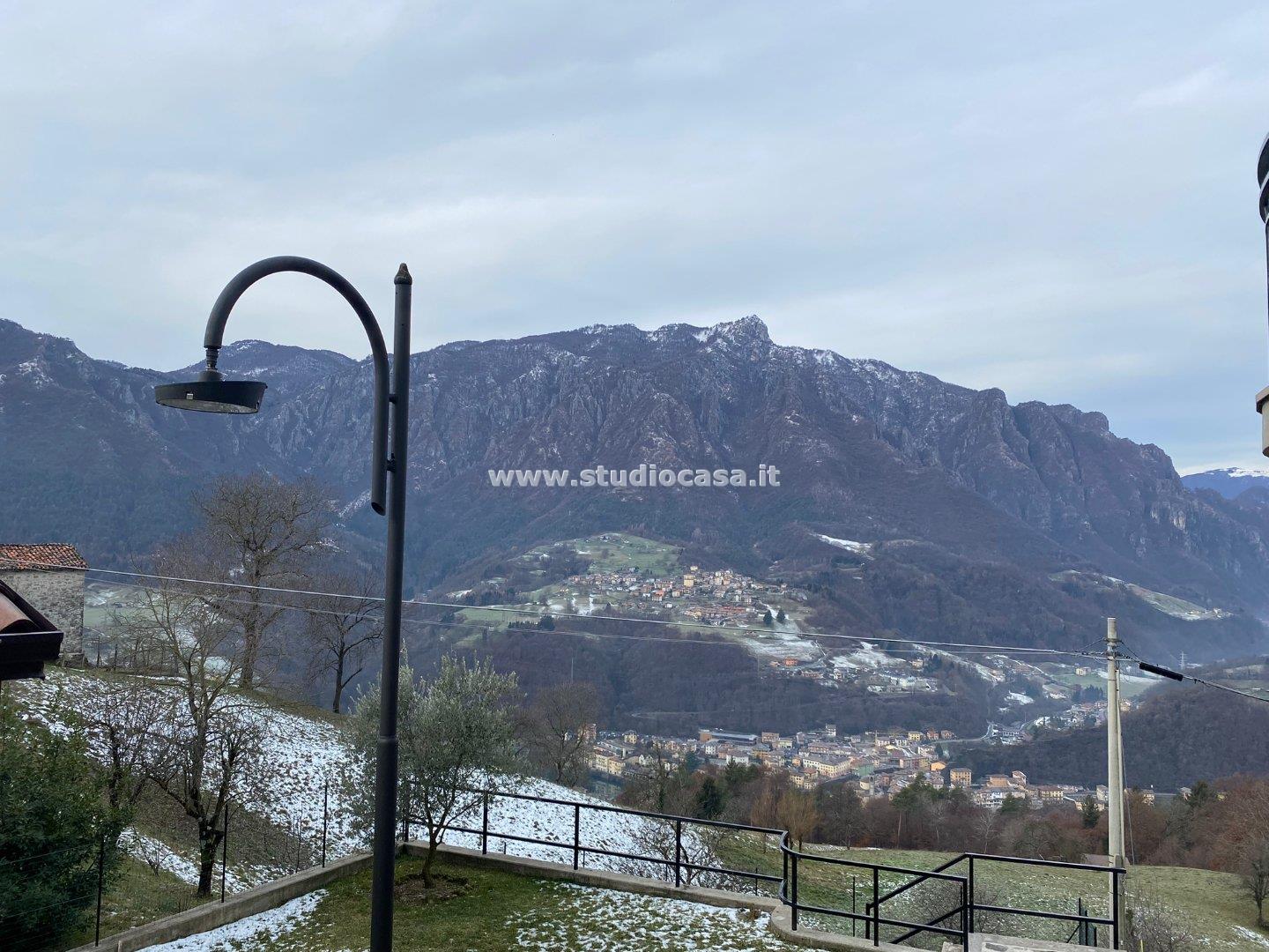 Casa Unifamiliare in vendita a San Giovanni Bianco