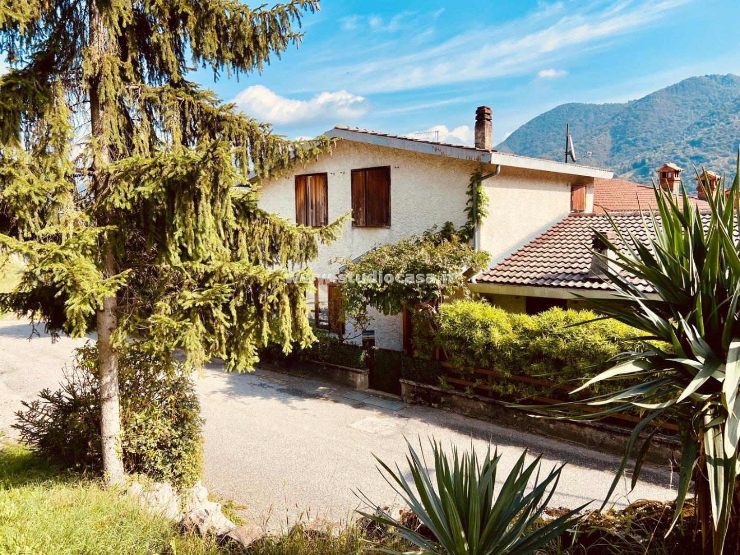Casa Unifamiliare in vendita a Zogno