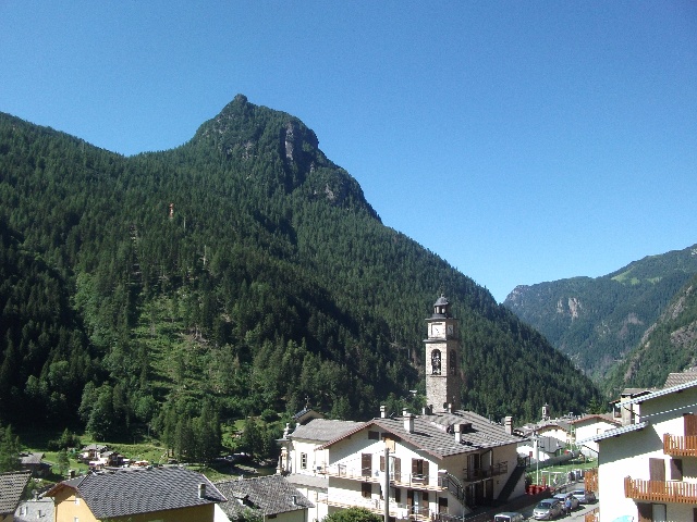 Appartamento in vendita a Carona