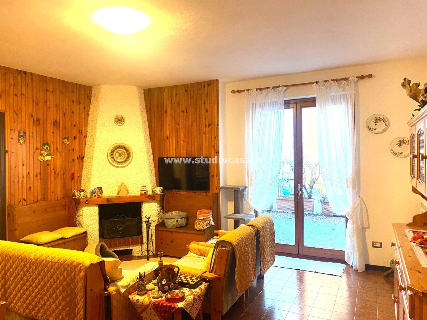 Appartamento in vendita a Piazzatorre