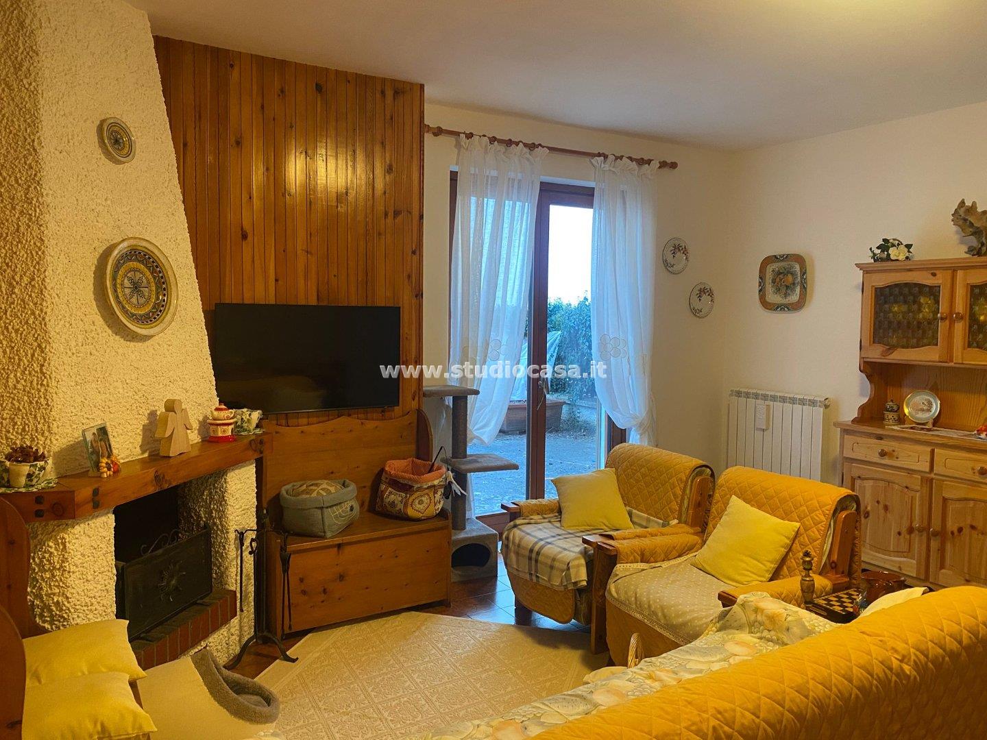 Appartamento in vendita a Piazzatorre