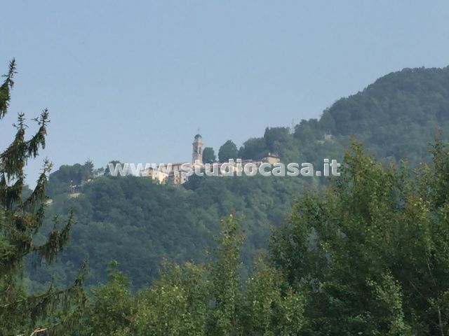 Casa Rustica in vendita a Dossena