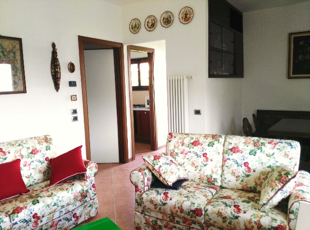 Appartamento in vendita a Val Brembilla